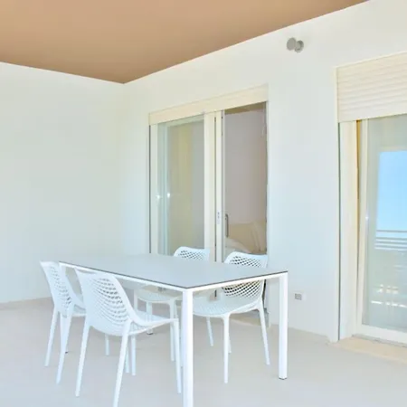 Apartment Beautiful Lighted By The Sun - Beahost